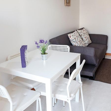 Apartment With Balcony In The Square Porto Zewnętrze zdjęcie