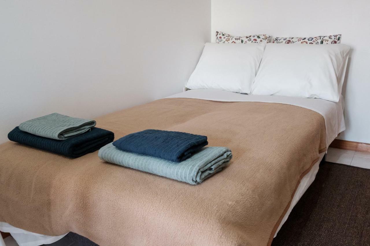 Apartment With Balcony In The Square Porto Zewnętrze zdjęcie